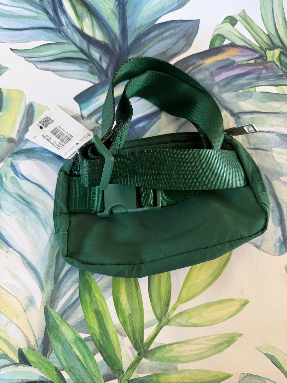 Lululemon 1L Belt Bag - Everglade Green NWT - Picture 2 of 3